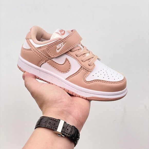 Nike SB Dunk Low White And Pink Sneakers - Picture 1 of 6